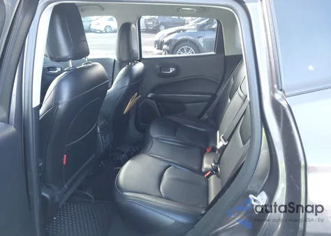 2020 Jeep Compass Trailhawk 4X4 from USA, damaged, VIN 3C4NJDDB9LT111997